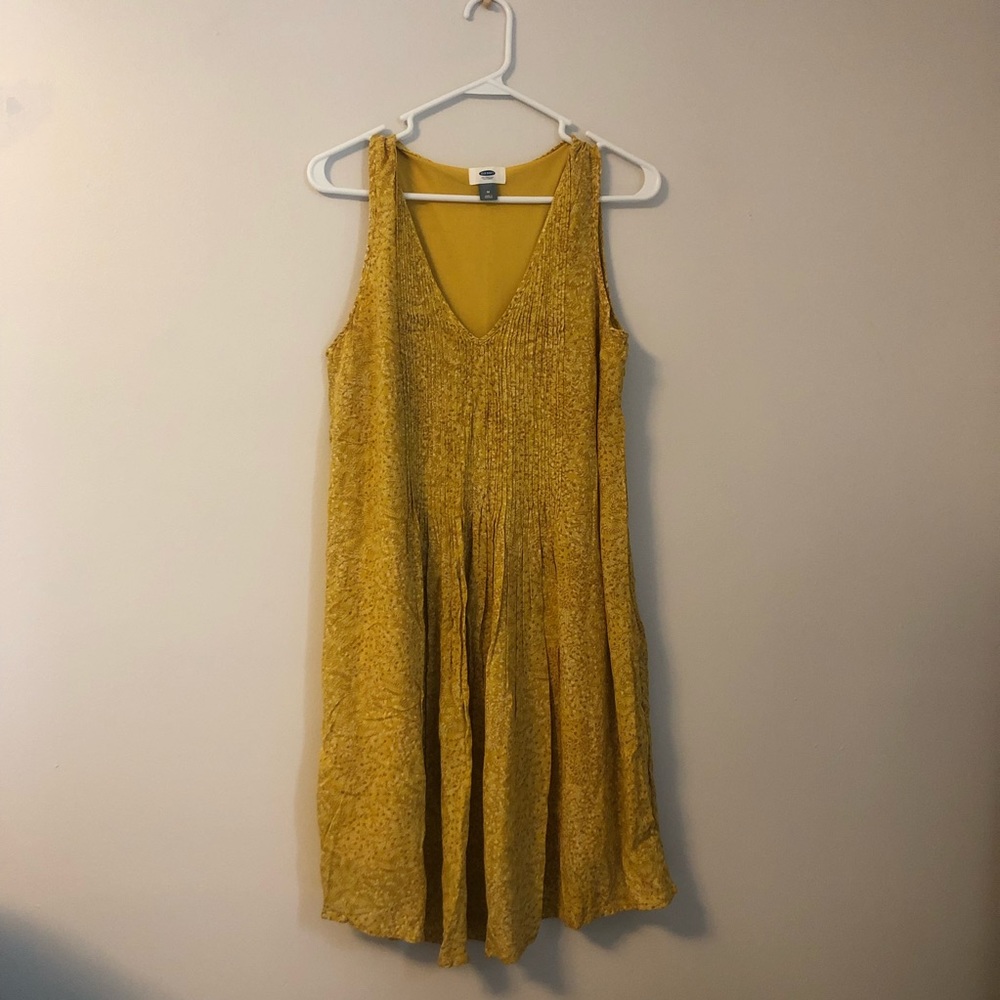 Old Navy floral sleeveless dress